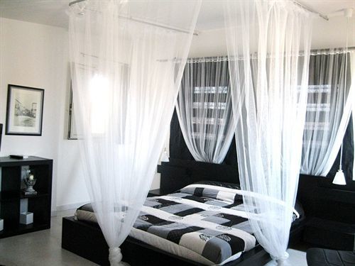 Bed & Breakfast Triskèles Giardini Naxos